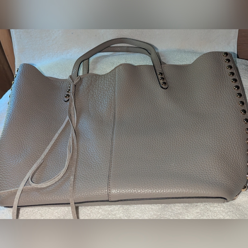Rebecca Minkoff Gray Tote Bag with Spacious Design - Picture 11 of 12